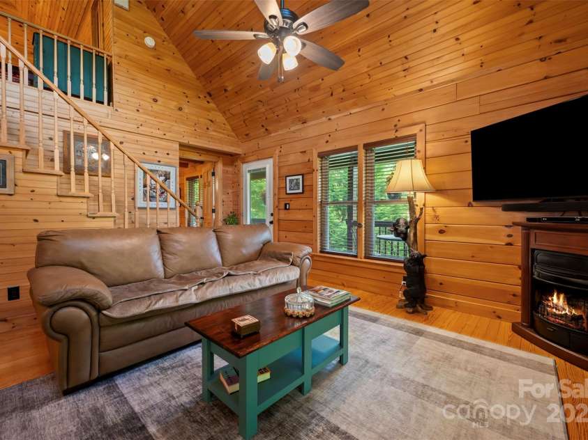 190 Observation Ridge, Rutherfordton, NC 28139.  MLS# CAR4281326, YatesRealty ID 29858. 