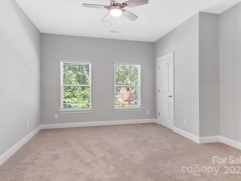 1801 Edgewater Drive, Conover, NC 28613.  MLS# CAR4278463, YatesRealty ID 29859. 