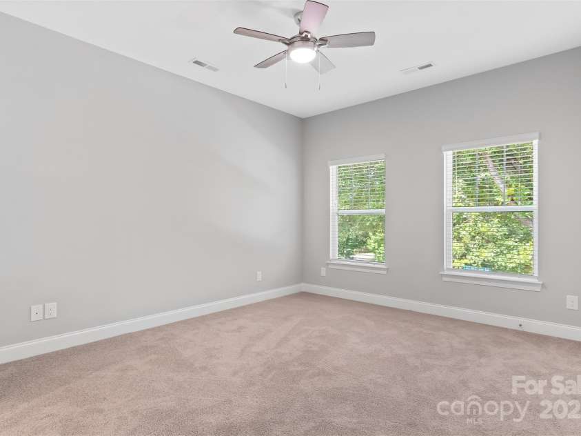 1801 Edgewater Drive, Conover, NC 28613.  MLS# CAR4278463, YatesRealty ID 29859. 