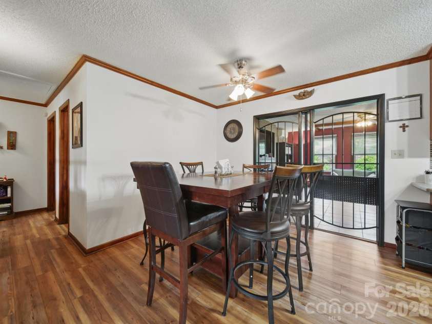 117 Pilots Ridge Drive, Bessemer City, NC 28016.  MLS# CAR4353869, YatesRealty ID 2986. 