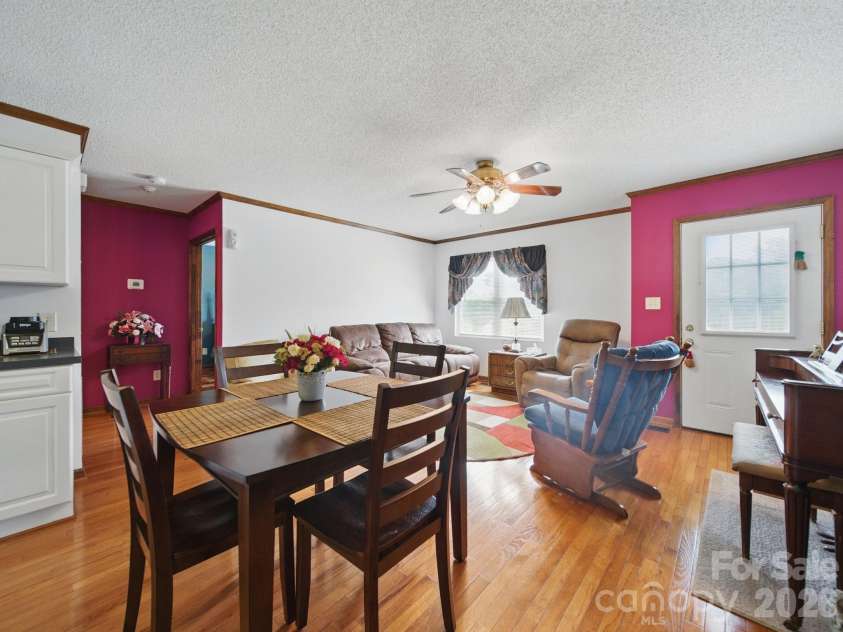 117 Pilots Ridge Drive, Bessemer City, NC 28016.  MLS# CAR4353869, YatesRealty ID 2986. 