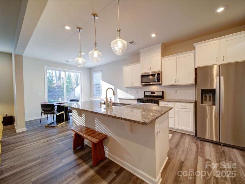 5028 Colline Court, Charlotte, NC 28216.  MLS# CAR4221799, YatesRealty ID 2986. 
