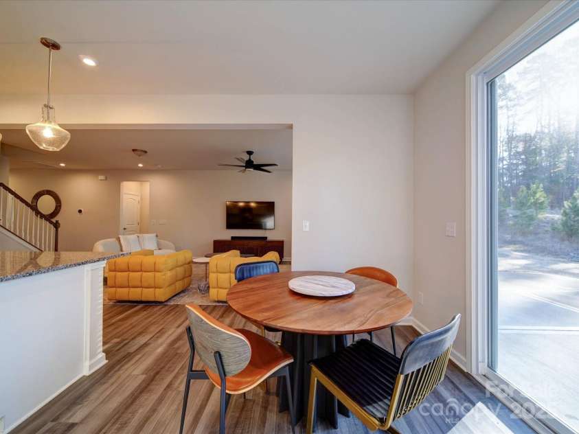 5028 Colline Court, Charlotte, NC 28216.  MLS# CAR4221799, YatesRealty ID 2986. 
