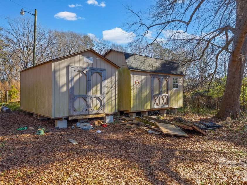 5323 New Hope Road, Belmont, NC 28012.  MLS# CAR4338697, YatesRealty ID 2986. 2 sheds - Smaller shed DOES NOT 