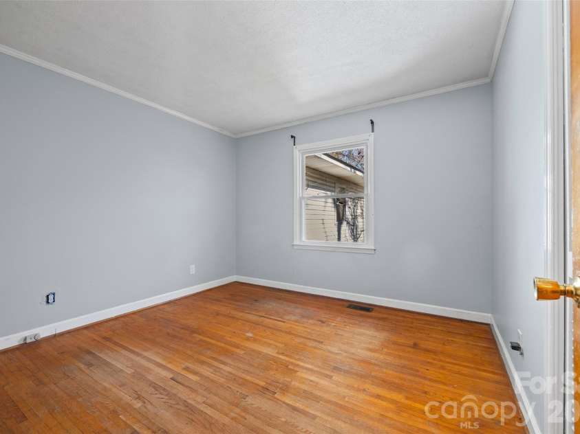 5323 New Hope Road, Belmont, NC 28012.  MLS# CAR4338697, YatesRealty ID 2986. 