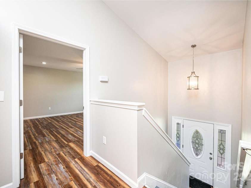 6091 Isaiah Court, Hickory, NC 28601.  MLS# CAR4286464, YatesRealty ID 29861. 