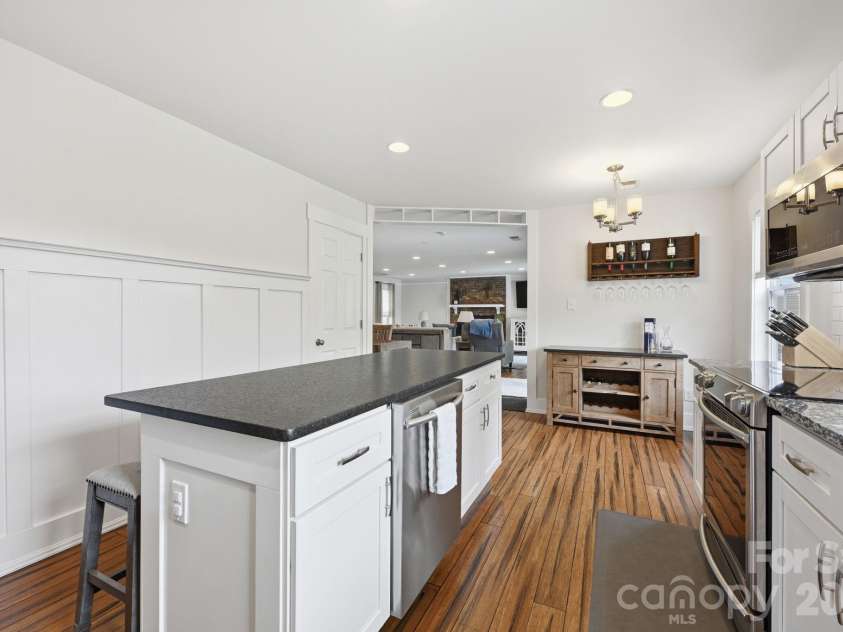 12109 Eastfield Road, Huntersville, NC 28078.  MLS# CAR4383207, YatesRealty ID 29862. 