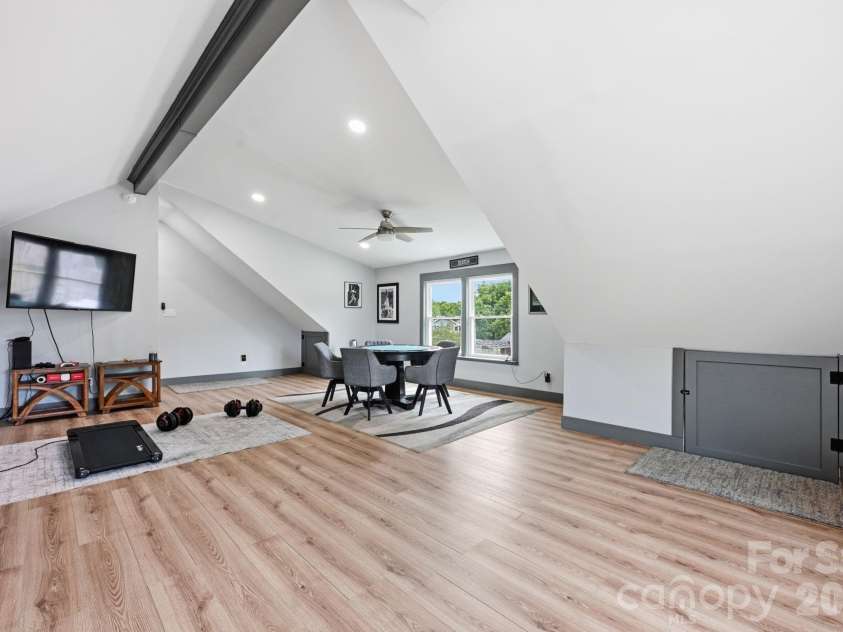 12109 Eastfield Road, Huntersville, NC 28078.  MLS# CAR4383207, YatesRealty ID 29862. 