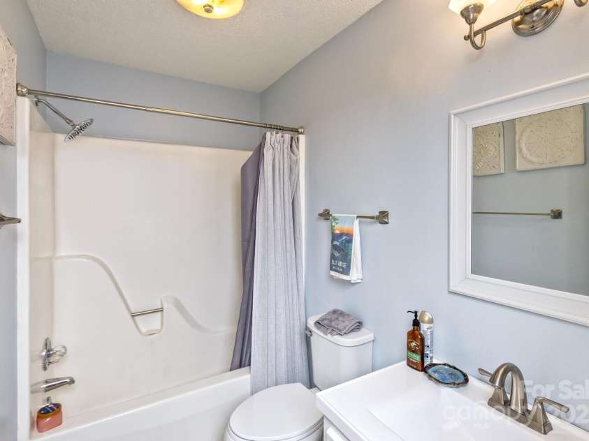 107 Cedar Forest Trail, Asheville, NC 28803.  MLS# CAR4276126, YatesRealty ID 29863. Guest bathroom