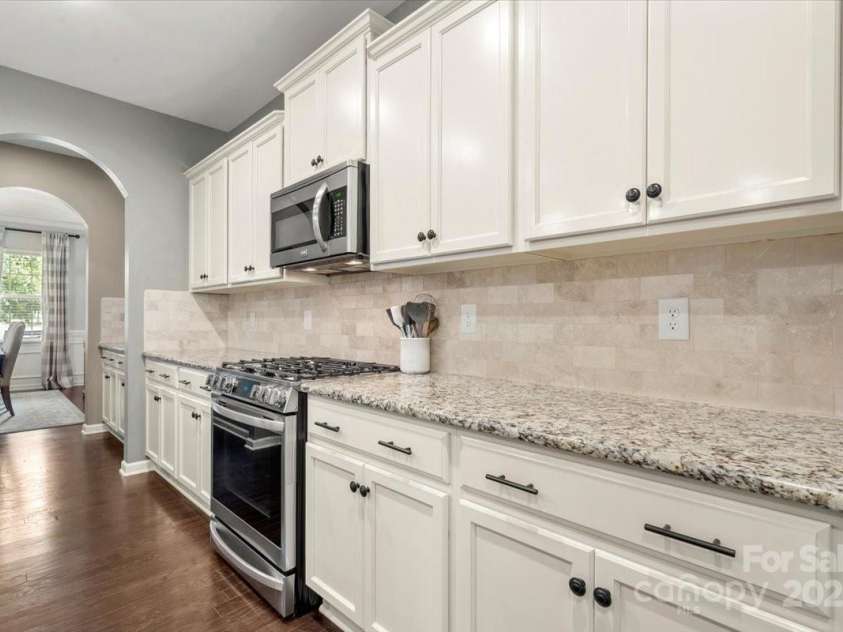 2414 Kayleb Point Circle, Fort Mill, SC 29715.  MLS# CAR4284986, YatesRealty ID 29864. 