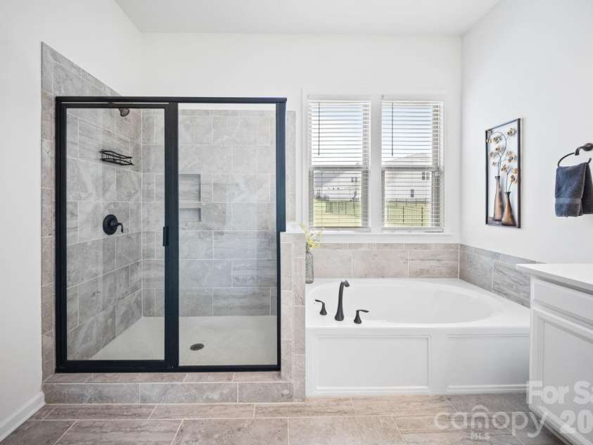 7920 Creek Park Drive, Denver, NC 28037.  MLS# CAR4386729, YatesRealty ID 29865. 