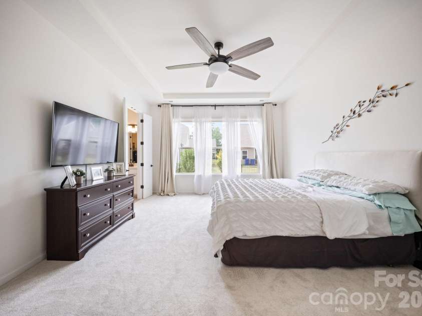 7920 Creek Park Drive, Denver, NC 28037.  MLS# CAR4386729, YatesRealty ID 29865. 