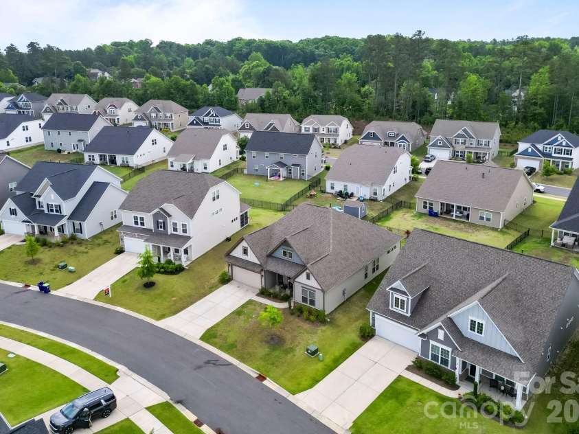 7920 Creek Park Drive, Denver, NC 28037.  MLS# CAR4386729, YatesRealty ID 29865. 