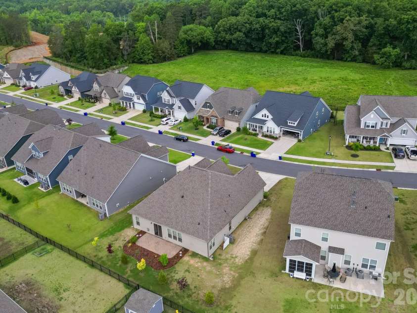 7920 Creek Park Drive, Denver, NC 28037.  MLS# CAR4386729, YatesRealty ID 29865. 