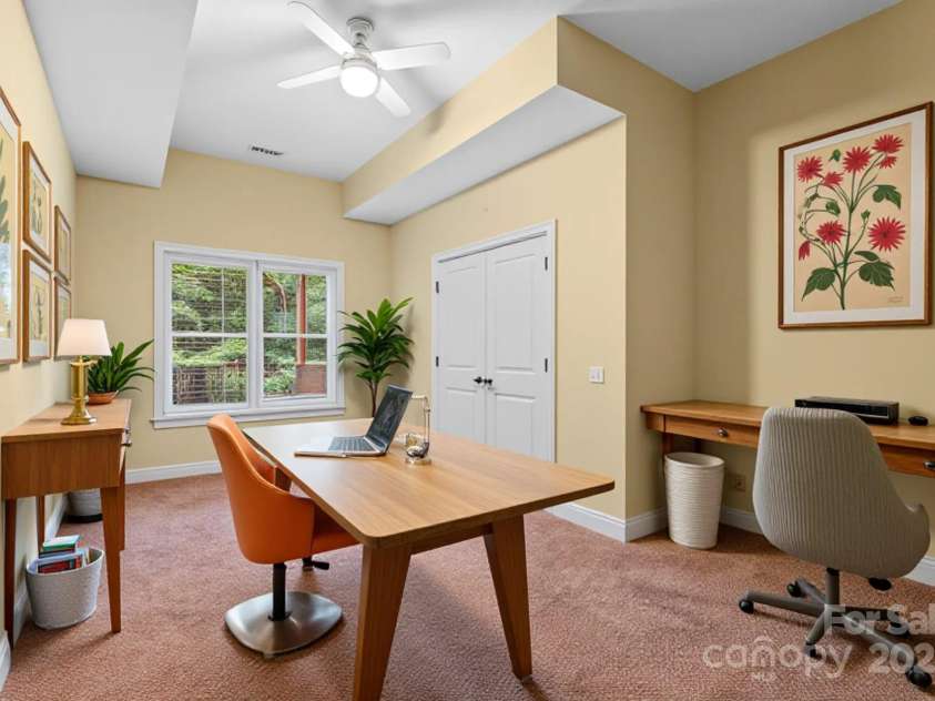 103 Village Pointe Lane, Asheville, NC 28803.  MLS# CAR4275808, YatesRealty ID 29867. 