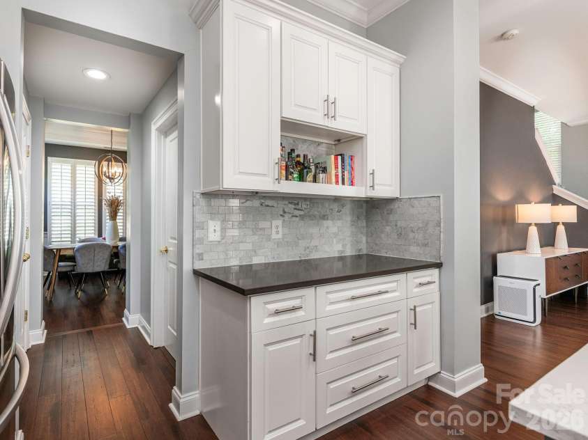 1409 Shade Tree Court, Matthews, NC 28104.  MLS# CAR4379917, YatesRealty ID 29867. 
