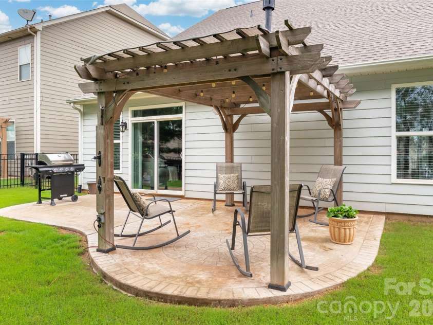 1023 Pennington Drive, Lancaster, SC 29720.  MLS# CAR4390804, YatesRealty ID 29868. 