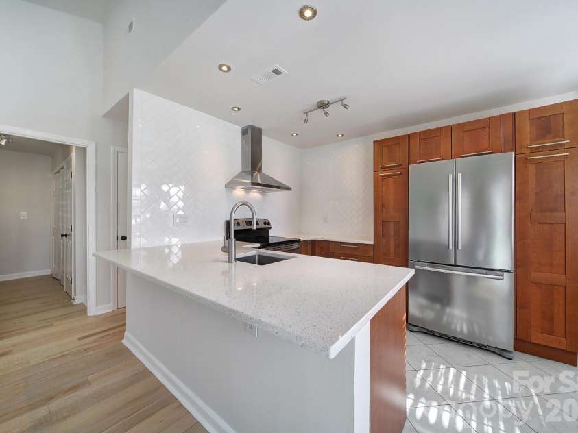 498 Glory Court, Fort Mill, SC 29715.  MLS# CAR4340447, YatesRealty ID 29868. 