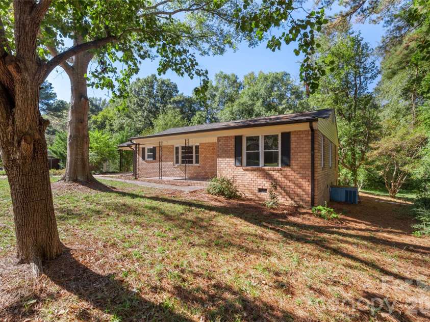 1428 Boxwood Avenue, Lancaster, SC 29720.  MLS# CAR4353864, YatesRealty ID 2987. 