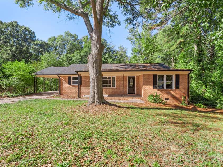 1428 Boxwood Avenue, Lancaster, SC 29720.  MLS# CAR4353864, YatesRealty ID 2987. 