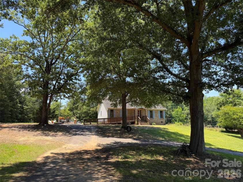 1933 Pleasant Road, Fort Mill, SC 29708.  MLS# CAR4391057, YatesRealty ID 29870. 