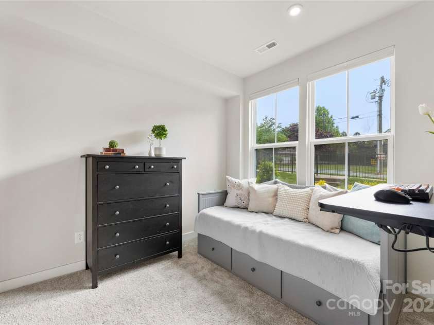 3748 Ellington Street, Charlotte, NC 28211.  MLS# CAR4259533, YatesRealty ID 29870. 