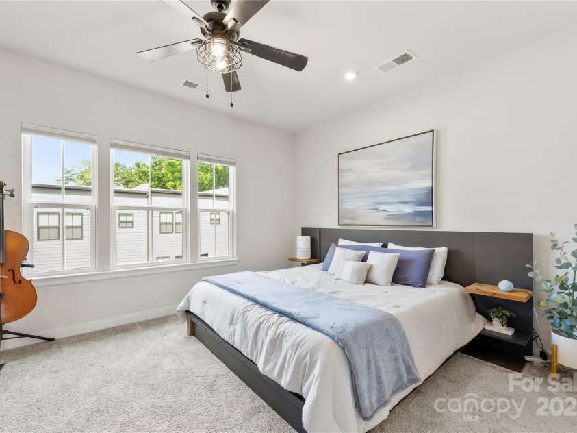 3748 Ellington Street, Charlotte, NC 28211.  MLS# CAR4259533, YatesRealty ID 29870. 
