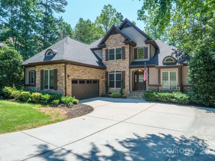 7882 Butternut Lane, Denver, NC 28037.  MLS# CAR4285542, YatesRealty ID 29872. 
