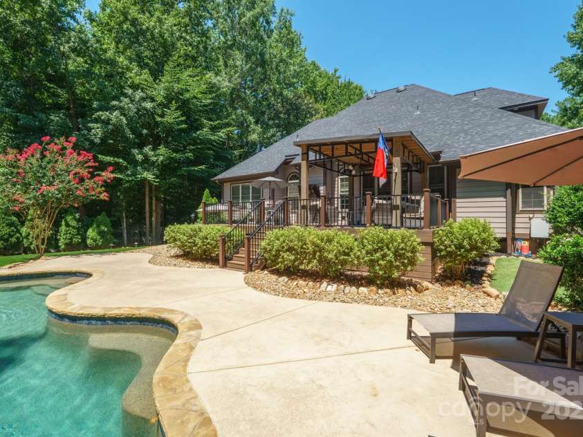 7882 Butternut Lane, Denver, NC 28037.  MLS# CAR4285542, YatesRealty ID 29872. 