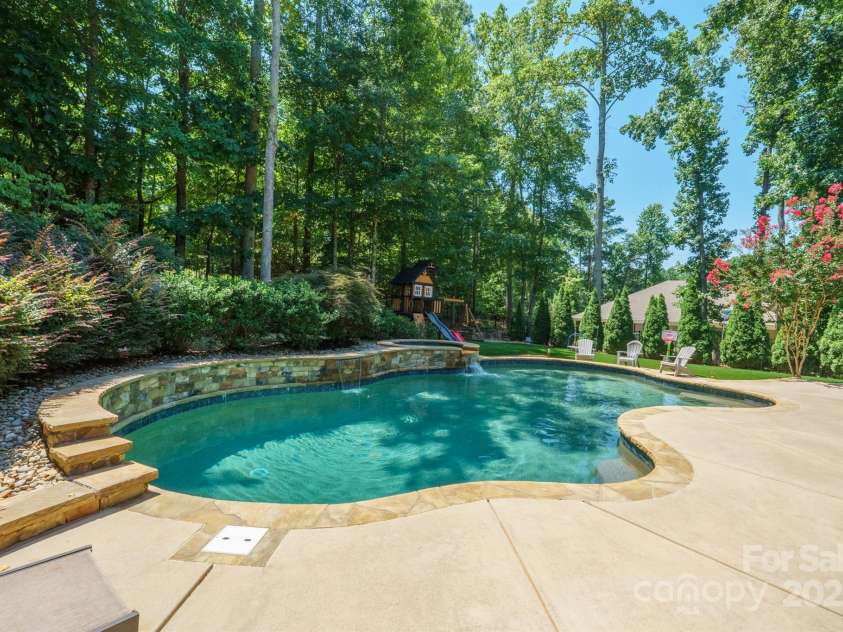 7882 Butternut Lane, Denver, NC 28037.  MLS# CAR4285542, YatesRealty ID 29872. 