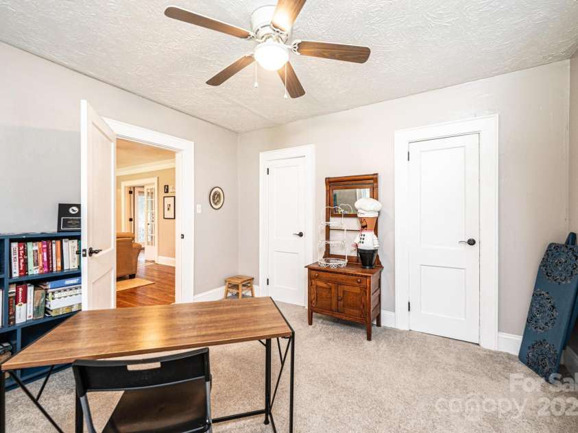2035 Kool Park Road, Hickory, NC 28601.  MLS# CAR4278459, YatesRealty ID 29873. 
