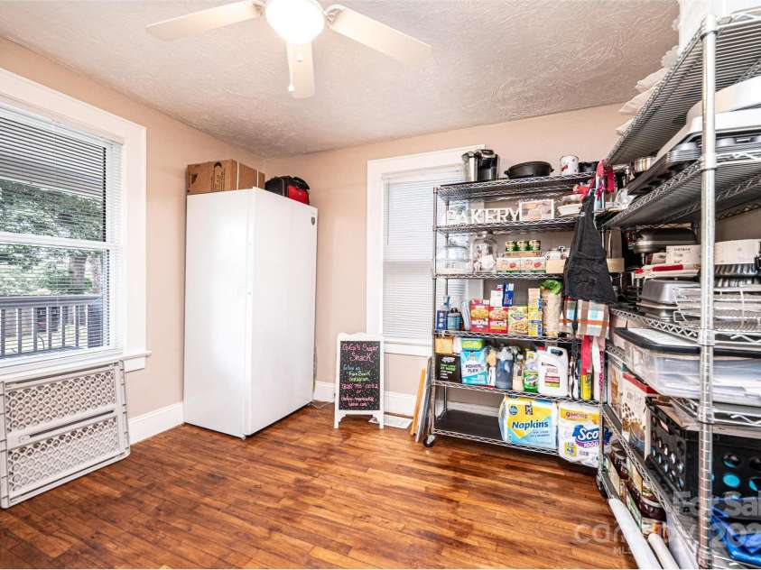 2035 Kool Park Road, Hickory, NC 28601.  MLS# CAR4278459, YatesRealty ID 29873. 