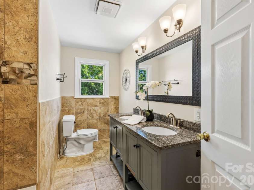 1483 Springsteen Road, Rock Hill, SC 29730.  MLS# CAR4382480, YatesRealty ID 29875. Dual vanities
