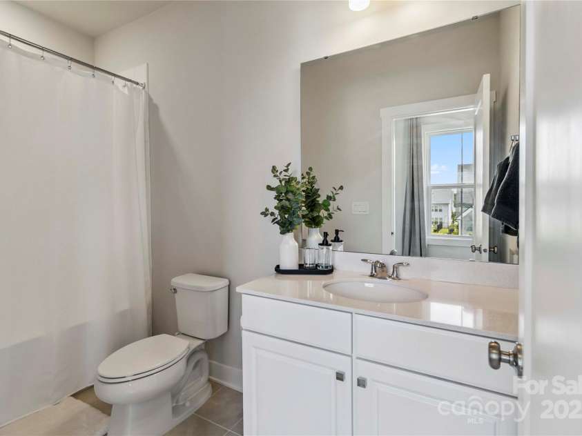 5017 Arcalod Lane, Fort Mill, SC 29707.  MLS# CAR4273428, YatesRealty ID 29876. 