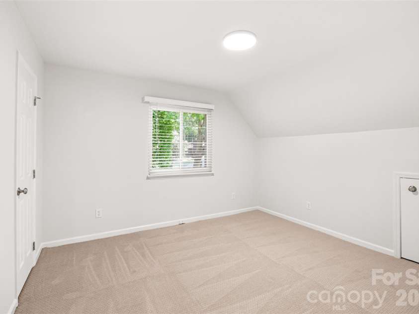 9526 Fairway Ridge Road, Charlotte, NC 28277.  MLS# CAR4376357, YatesRealty ID 29876. 