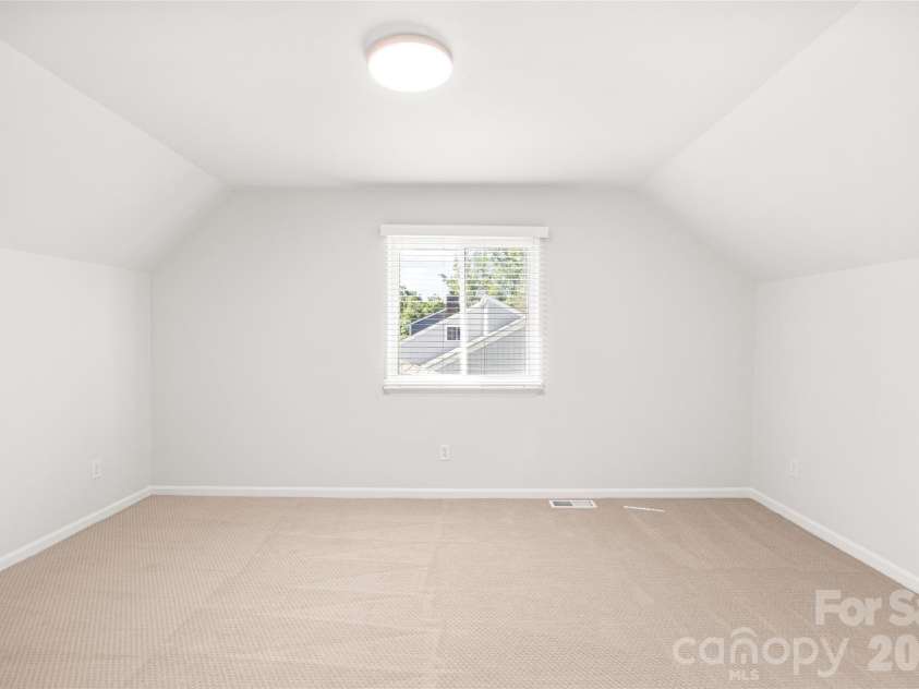 9526 Fairway Ridge Road, Charlotte, NC 28277.  MLS# CAR4376357, YatesRealty ID 29876. 