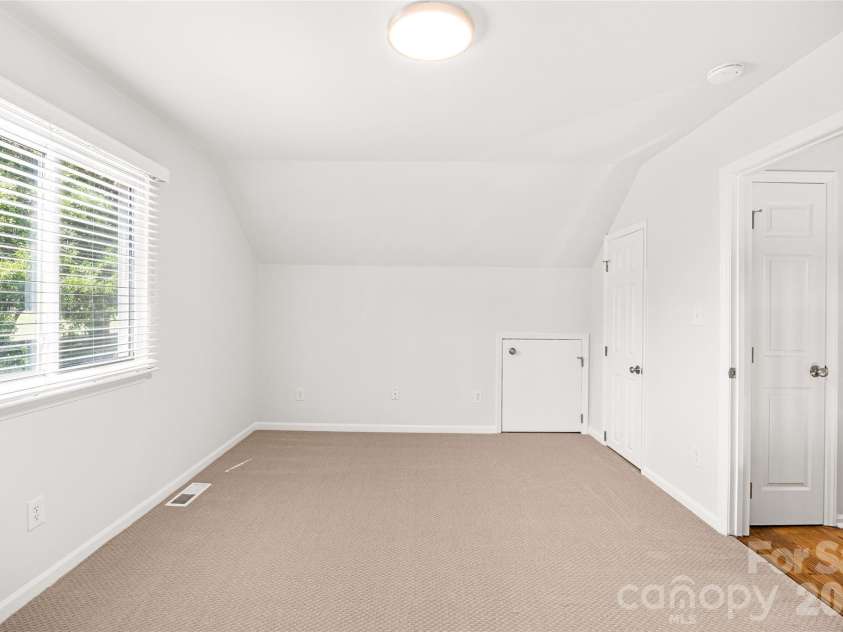 9526 Fairway Ridge Road, Charlotte, NC 28277.  MLS# CAR4376357, YatesRealty ID 29876. 