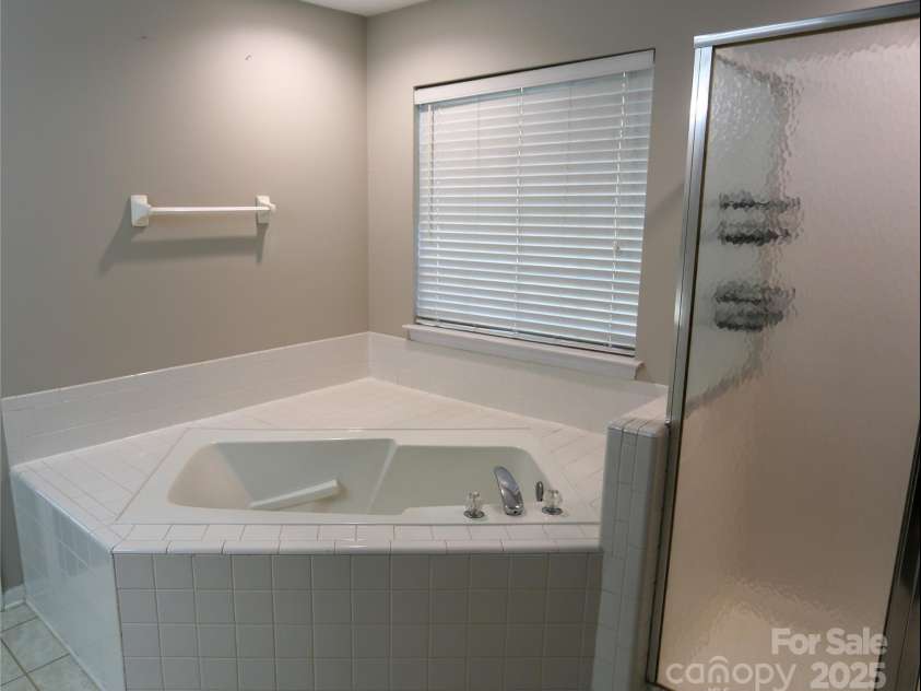 14406 Gadwall Court, Charlotte, NC 28273.  MLS# CAR4283089, YatesRealty ID 29877. 