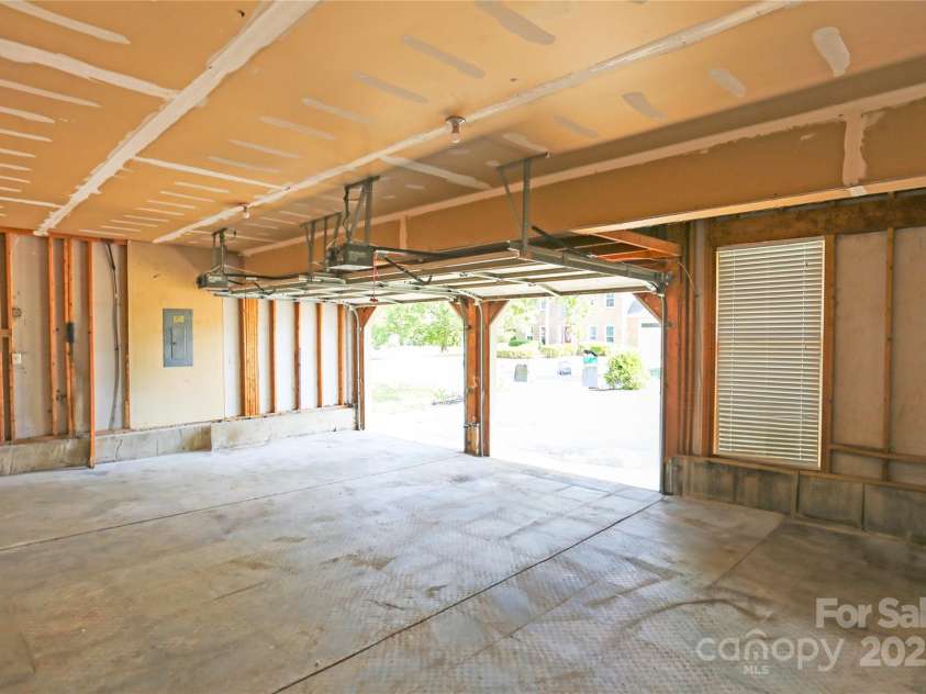 14406 Gadwall Court, Charlotte, NC 28273.  MLS# CAR4283089, YatesRealty ID 29877. 