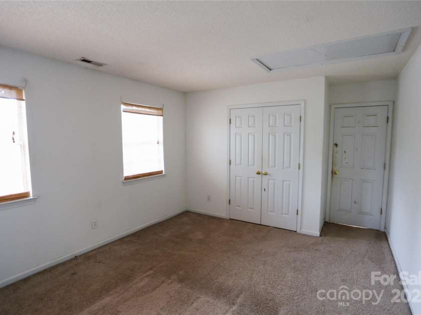 14406 Gadwall Court, Charlotte, NC 28273.  MLS# CAR4283089, YatesRealty ID 29877. 