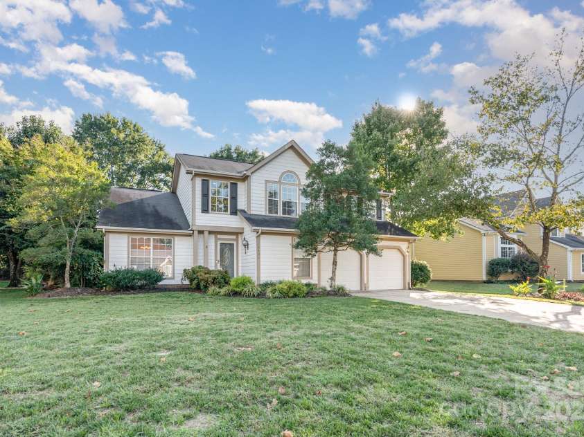 14406 Gadwall Court, Charlotte, NC 28273.  MLS# CAR4309257, YatesRealty ID 29877. 