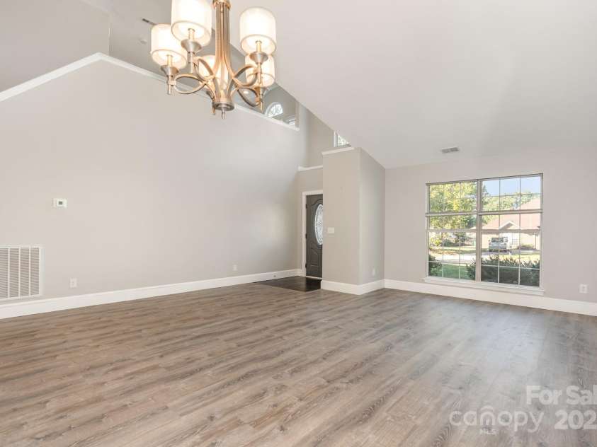 14406 Gadwall Court, Charlotte, NC 28273.  MLS# CAR4309257, YatesRealty ID 29877. 