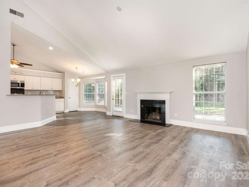 14406 Gadwall Court, Charlotte, NC 28273.  MLS# CAR4309257, YatesRealty ID 29877. 