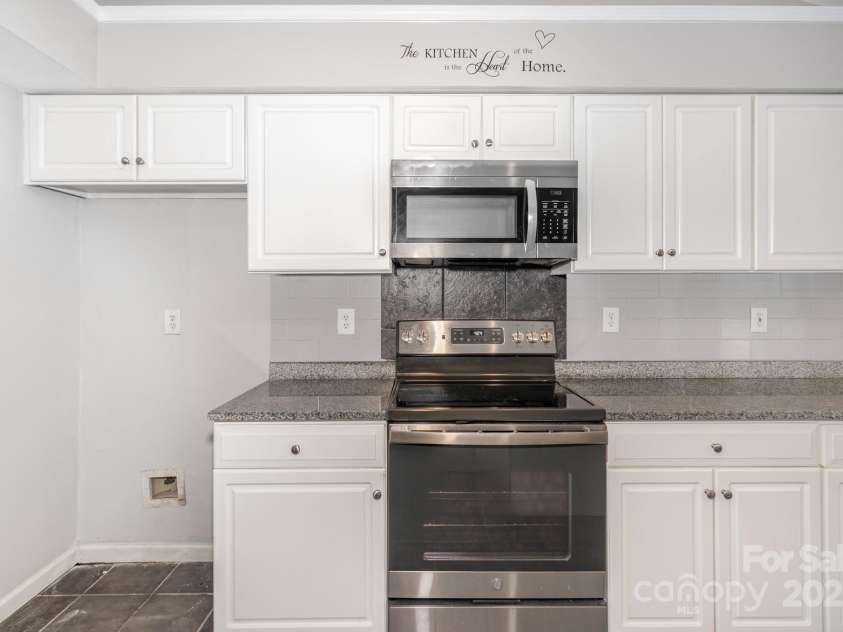 14406 Gadwall Court, Charlotte, NC 28273.  MLS# CAR4309257, YatesRealty ID 29877. 