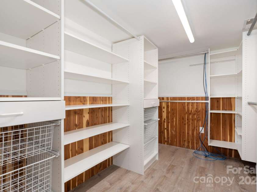 14406 Gadwall Court, Charlotte, NC 28273.  MLS# CAR4309257, YatesRealty ID 29877. 