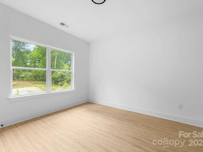 5125 Carden Drive, Charlotte, NC 28227.  MLS# CAR4250454, YatesRealty ID 29879. 3rd Bedroom