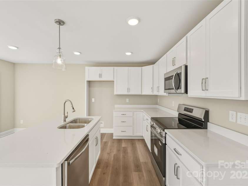 26443 Hwy 9 Highway, Pageland, SC 29728.  MLS# CAR4333024, YatesRealty ID 2988. 