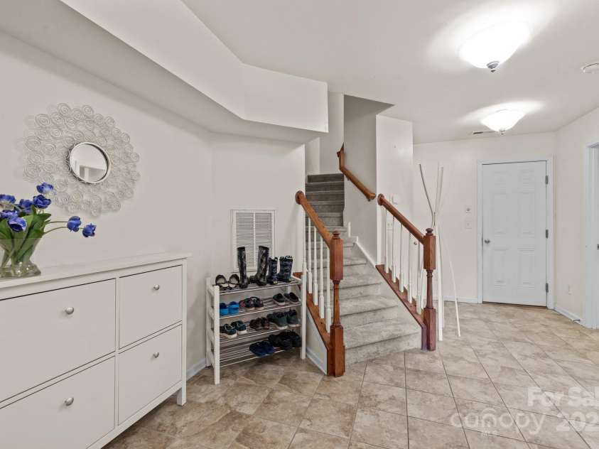 9341 Lenox Pointe Drive, Charlotte, NC 28273.  MLS# CAR4170120, YatesRealty ID 2988. 
