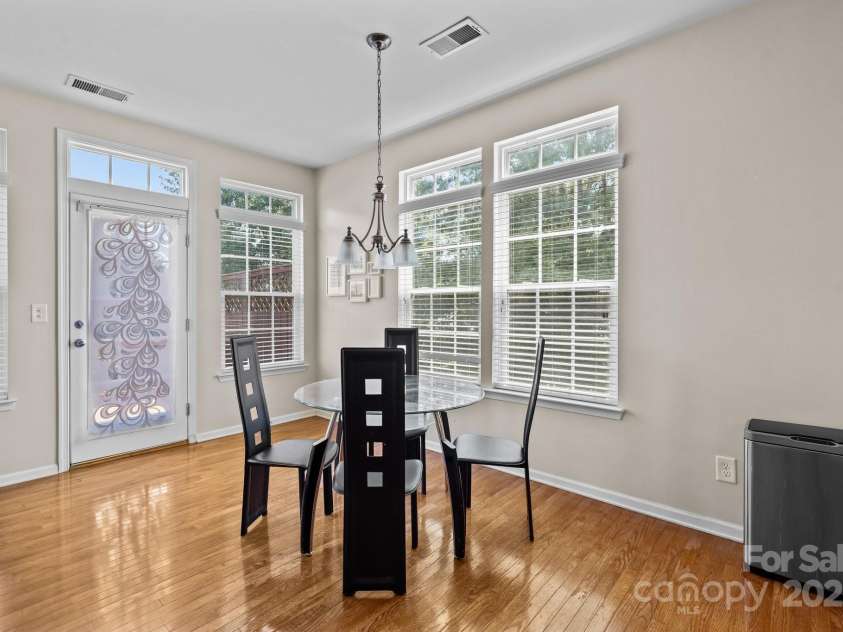 9341 Lenox Pointe Drive, Charlotte, NC 28273.  MLS# CAR4170120, YatesRealty ID 2988. 