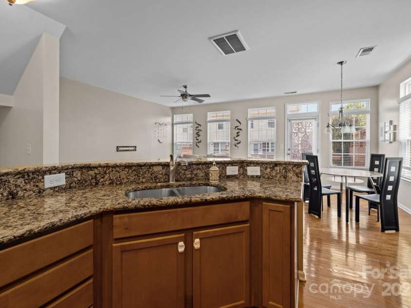9341 Lenox Pointe Drive, Charlotte, NC 28273.  MLS# CAR4170120, YatesRealty ID 2988. 